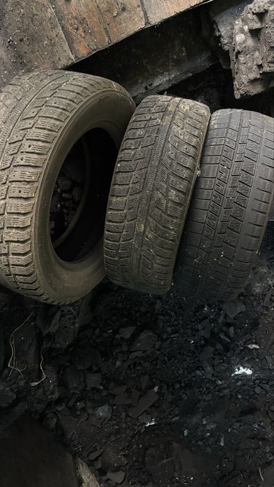 Покрышки отдам за 7к одну штуку