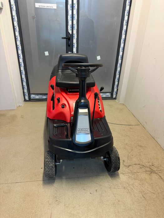 Косачка тракторна 196cc 4.8kW (6,4hp) 61cm 24" 150L RD-GLM16