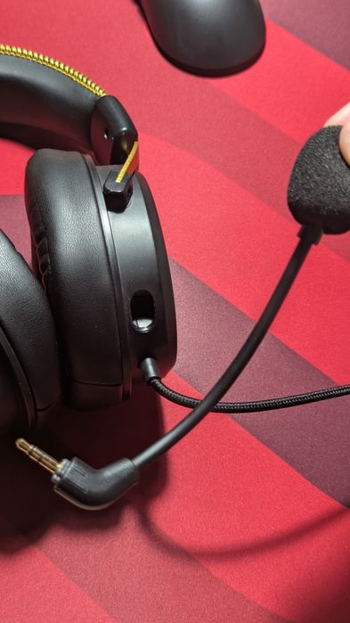 Наушник Bloody M590i