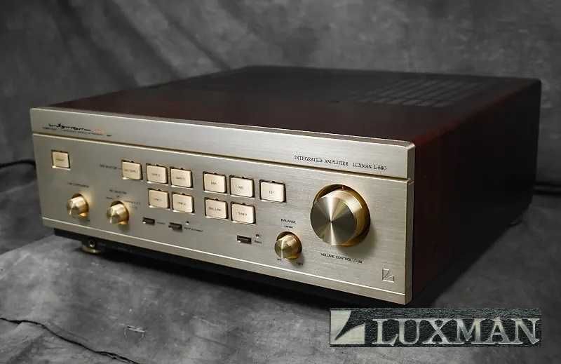 Музыкальный топовый интегральный усилитель Luxman