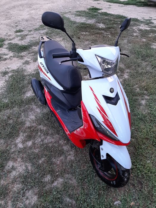 Мопед beetle bolt 128куб