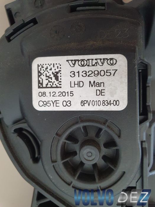 Pedala acceleratie VOLVO V70 S80 XC70 S60 V60 XC60 31329057