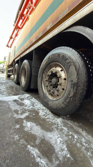 бетононасос 73m Sitrak shasesiga o'rnatilgan Betonanasos sotiladi