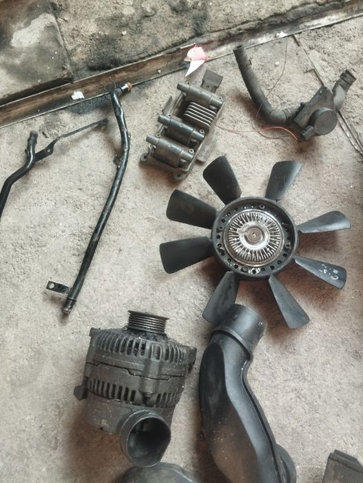 Продам запчасти на Ауди а6с5