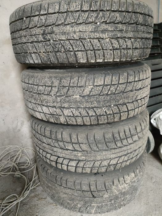 Продам диски с резиной