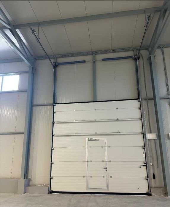 Склад 315 м2, Тополи