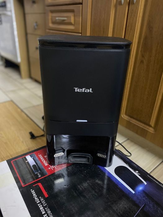 Робот пылесос Tefal serie 75S+