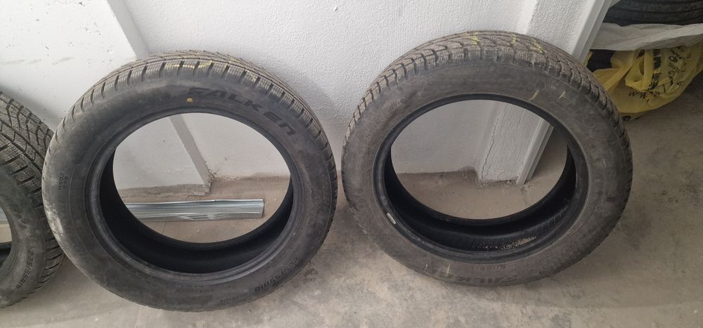 Зимни гуми Falken, ДОТ 23г, 225/55 R18