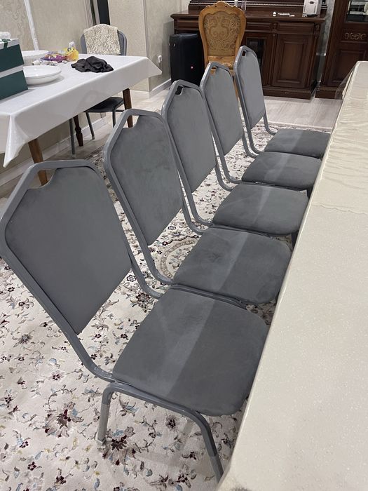 Сдам в аренду стулья