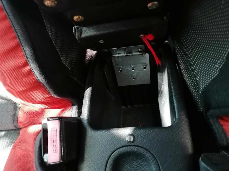 подлакътник за централна конзола