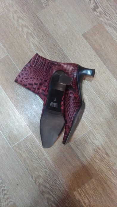 Женские полусапожки