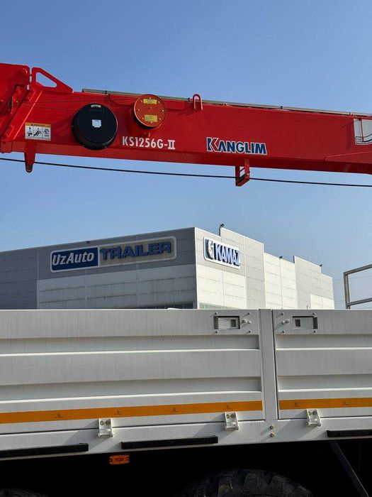 КАМАЗ 43118 с КМУ Kanglim 1256