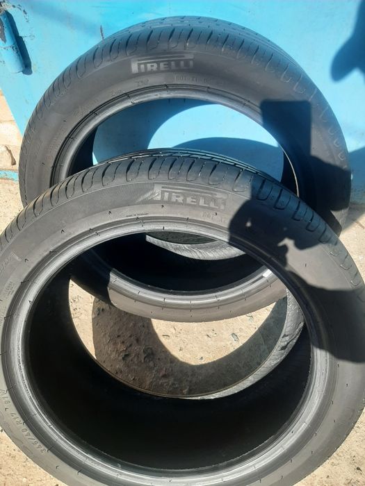 Продам шины 245/40/17 пирелли  Германия.