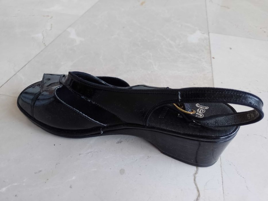 Sandale dama negre marimea 5 1/2 (39)