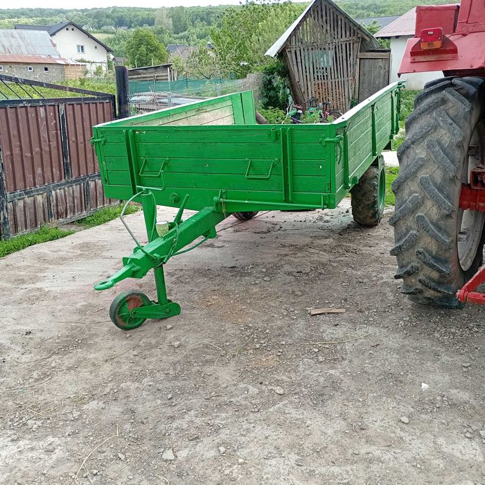 Remorca tractor an stare foarte buna