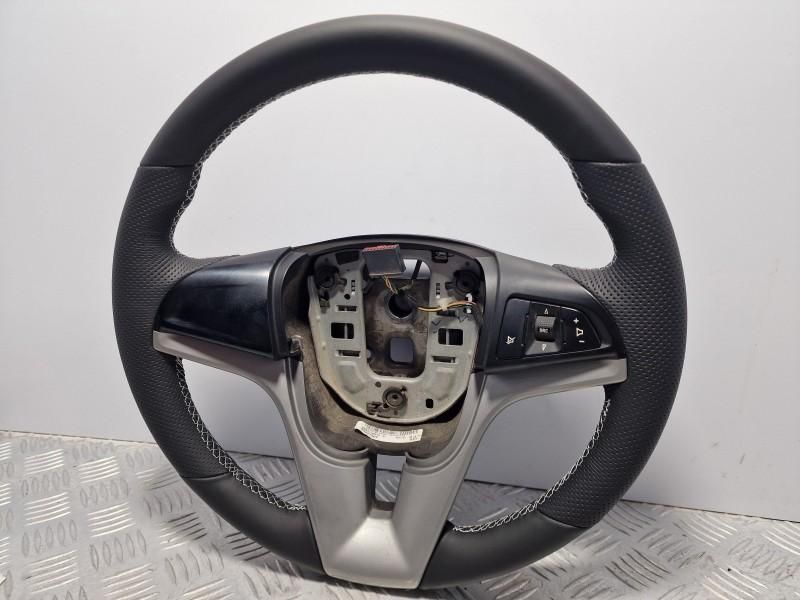 Volan piele reconditionat Chevrolet Cruze J300
