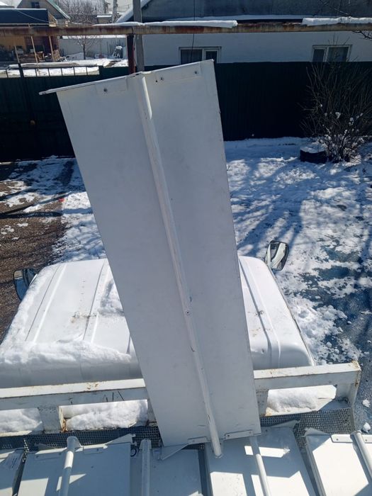 Стеллаж витринный