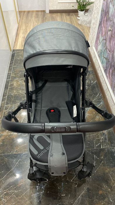 Продам новую детскую коляску