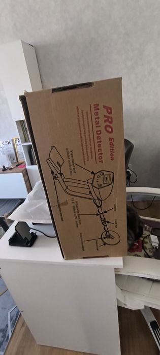 Металлоискатель новый