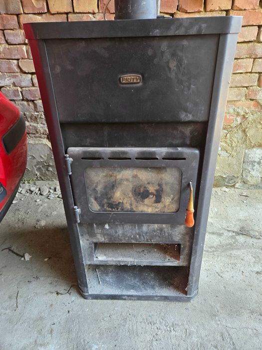 Камина на дърва с водна риза-Prity C3B13