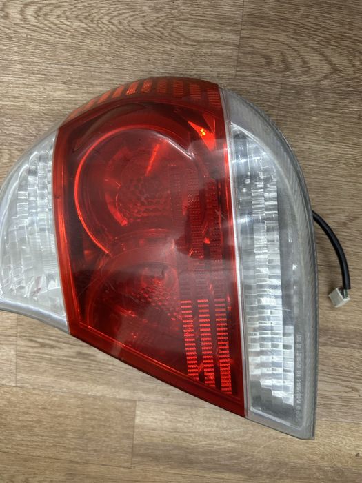 Задняя фара от Камри 35