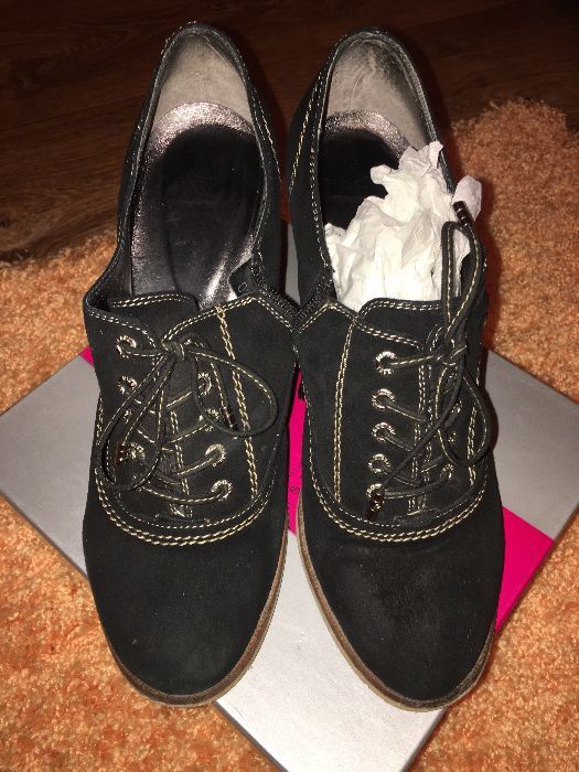 Ботинки женские