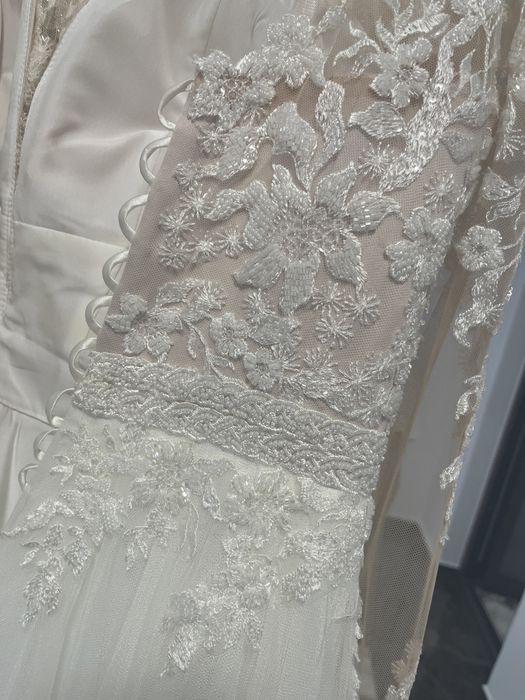 Vand rochie de mireasa