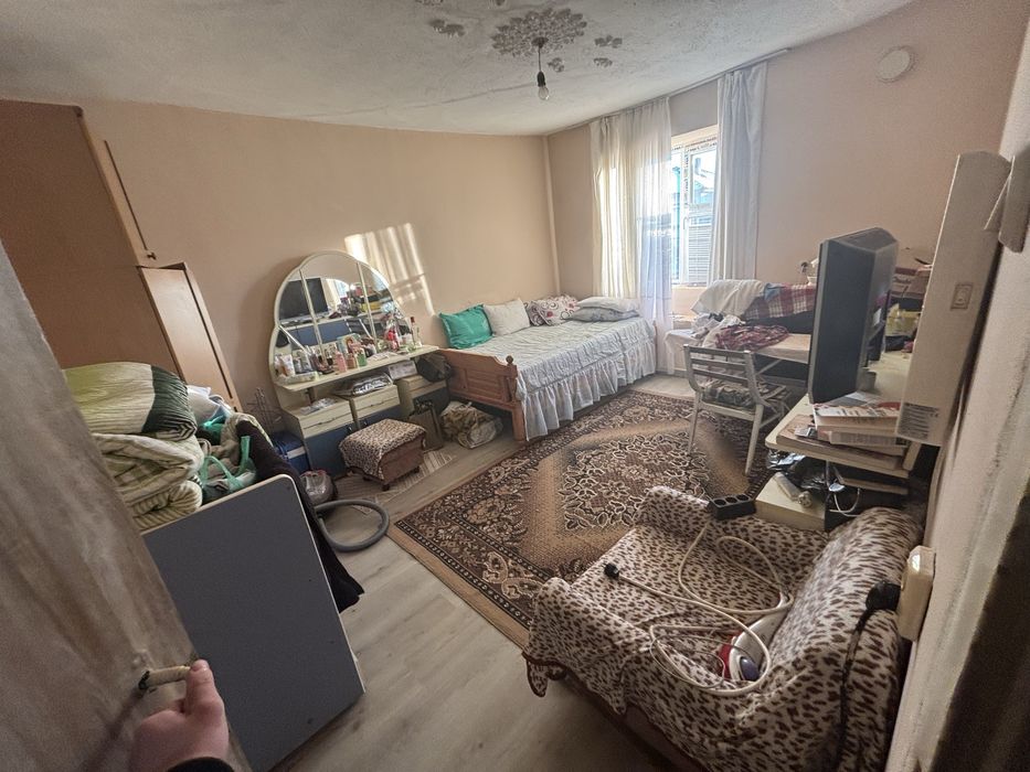 Продава се Къща в Стралджа - 850 кв.м за 27 €/кв.м - Снимка #4