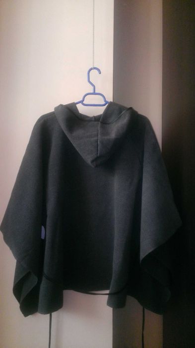 trenci cu gluga -marime universala