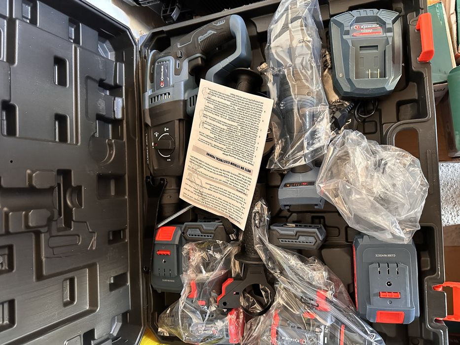 Набор на акумуляторе