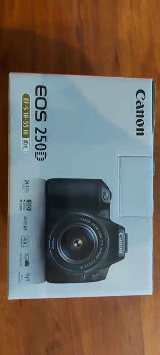 Aparat foto CANON EOS 250D,+ KIT,  nou,sigilat