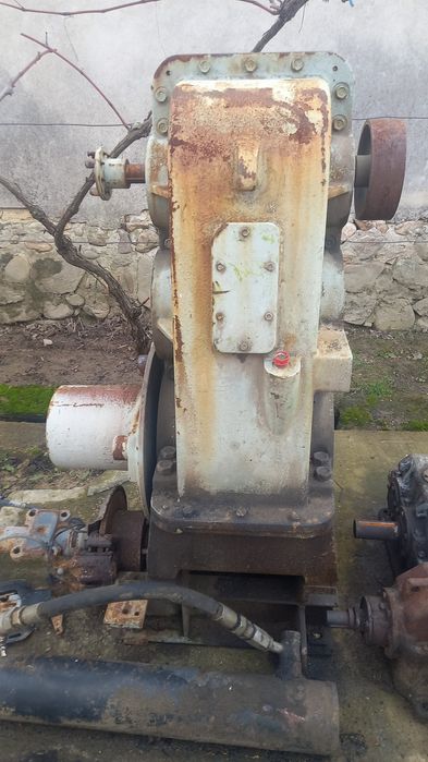 greutate 700 kg reductor troliu raport 160 la 1 macara Zemag 30 t