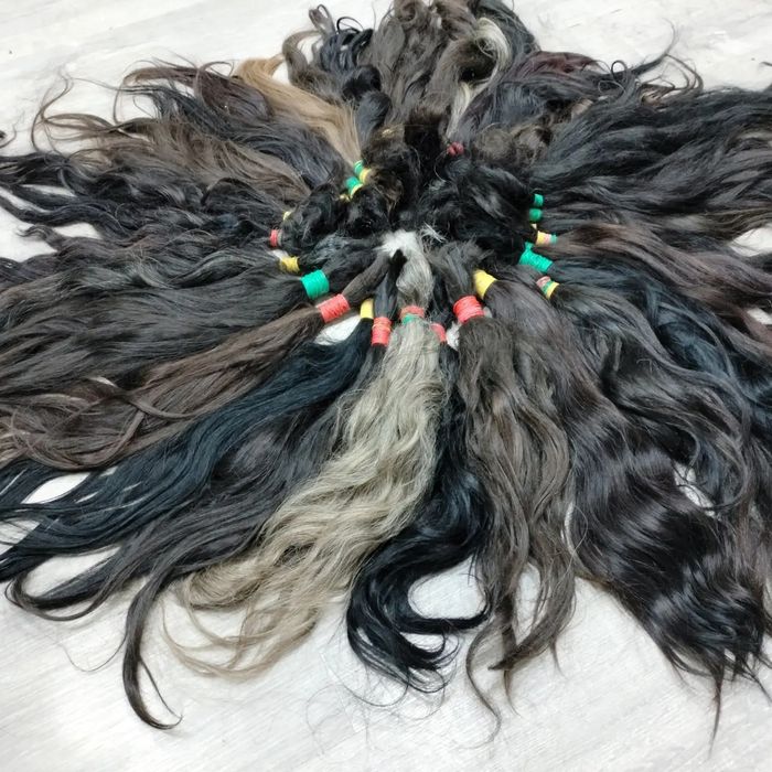 Натуральные волосы