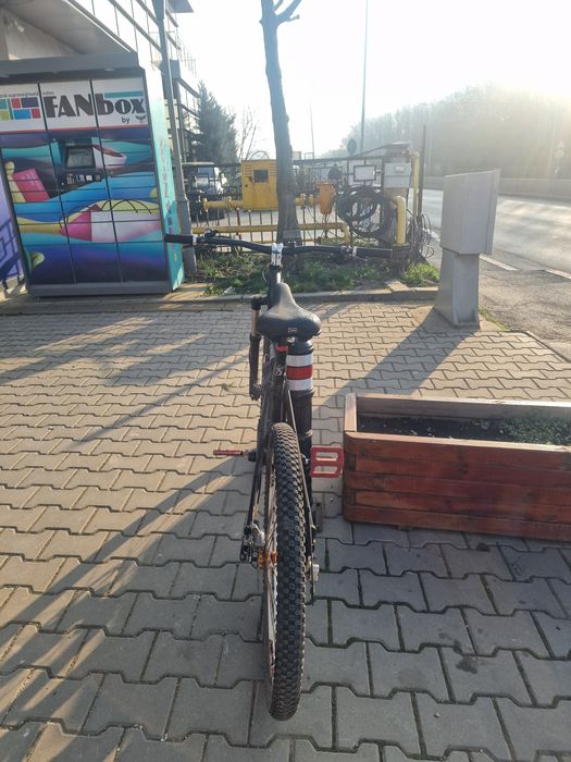 Bicicletă Full Suspension Downhill