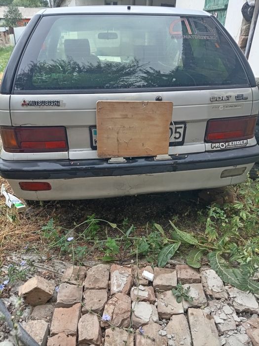 Авто, mitsubisni colt