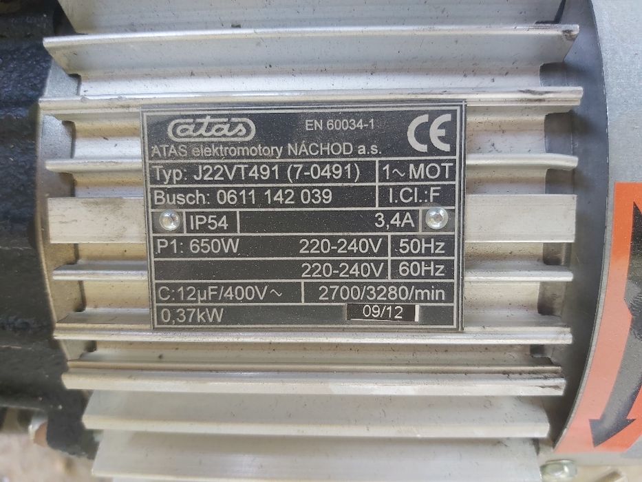 Продаётся мотор на 220