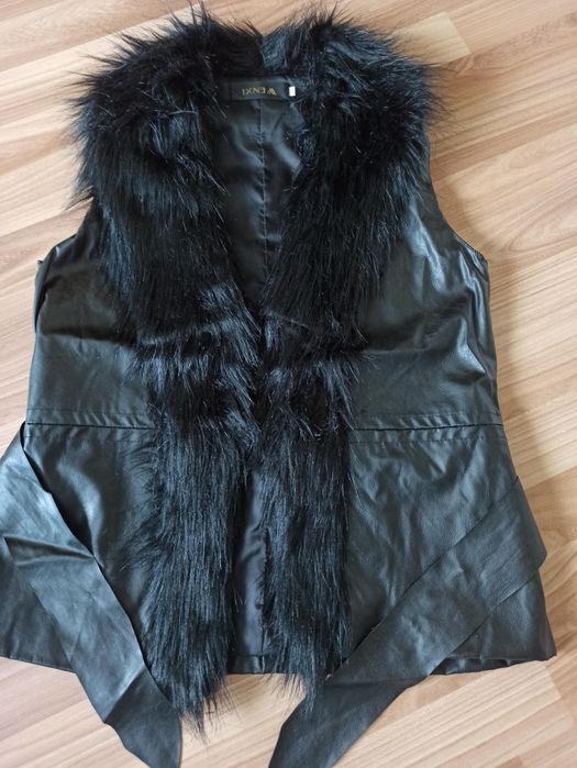 Vestă imitație de piele