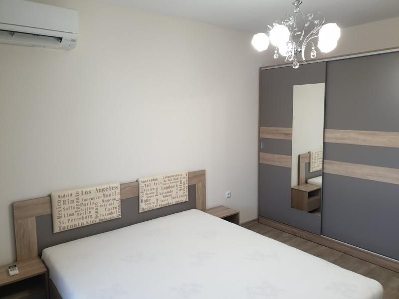 Дава се под наем Двустаен апартамент в Пловдив, Христо Смирненски - 75 кв.м за 375 € - Снимка #2