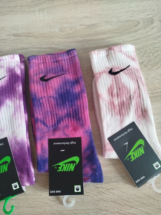 Patru perechi de șosete Nike mărime universală