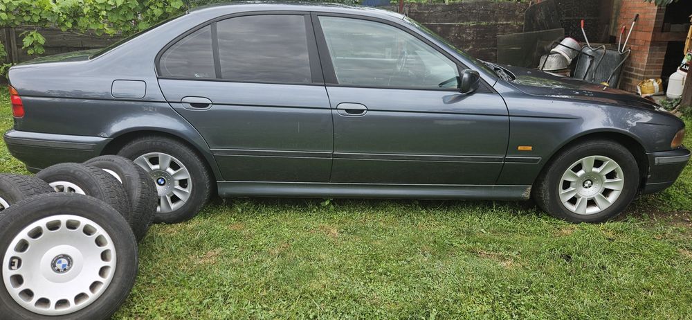 BMW E39 520i (Manual) – 225.000 km  – Stare Tehnică  bună