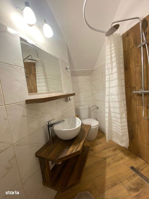 Vila/Pensiune + Casa, Teren 50 arii,  Sovata