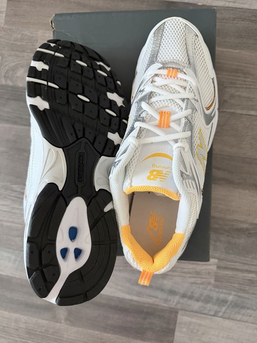 New Balance 530 - noi, in cutie originala - marime 44,5