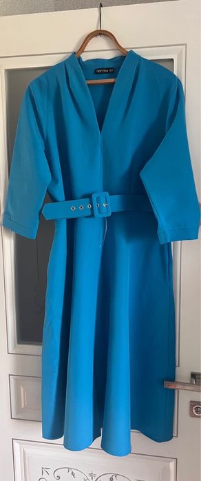 Продам женские вещи в отличном состоянии.