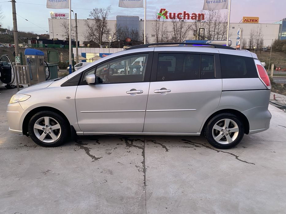 Mazda 5 | 2008 facelift.  2.0CD