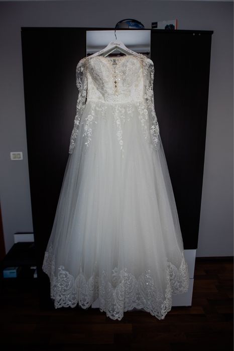 Vând rochie de mireasa