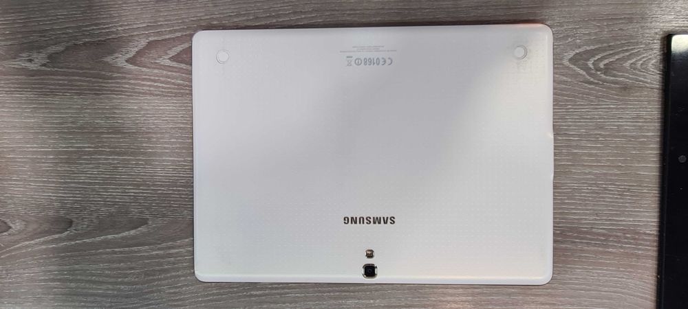 Таблет Galaxy Tab S