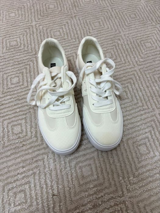 Новый красовка 39размер из додо