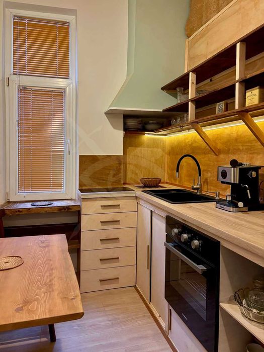 Дава се под наем Тристаен апартамент в Бургас, Център - 85 кв.м за 797.64 € - Снимка #5