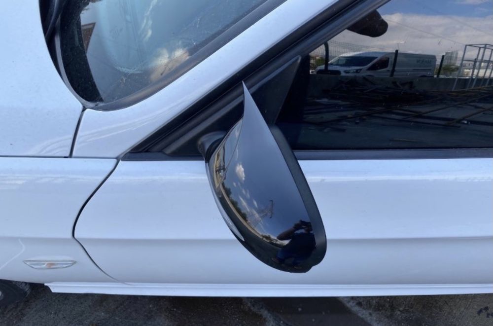 Carcase Capace Oglinzi BMW E90 E91 facelift lci Negru lucios