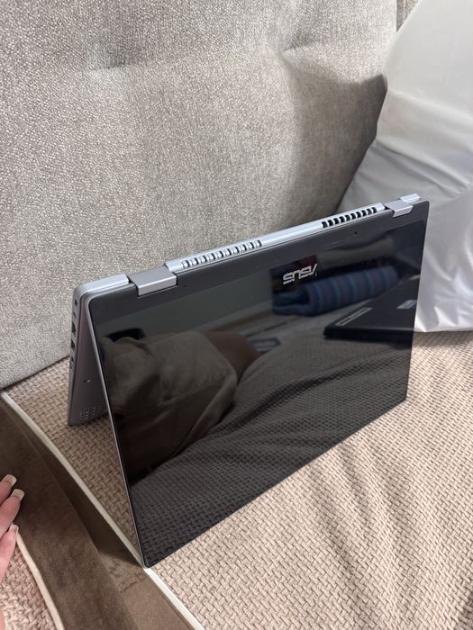 Ноутбук /Vivobook